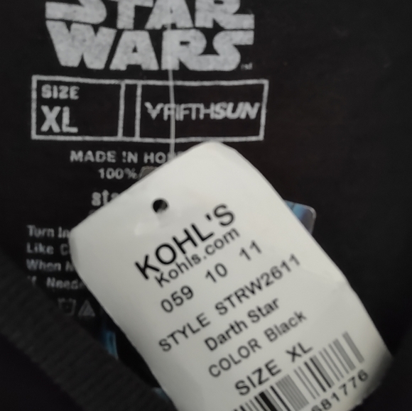 DARTH STAR, XL, NWT, no pricing - Picture 6 of 6